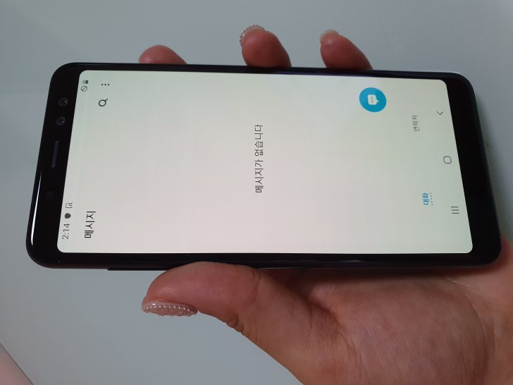 SK 갤럭시A8(2018) 블랙 32G 깨끗한 정상해지폰 저렴히 판매